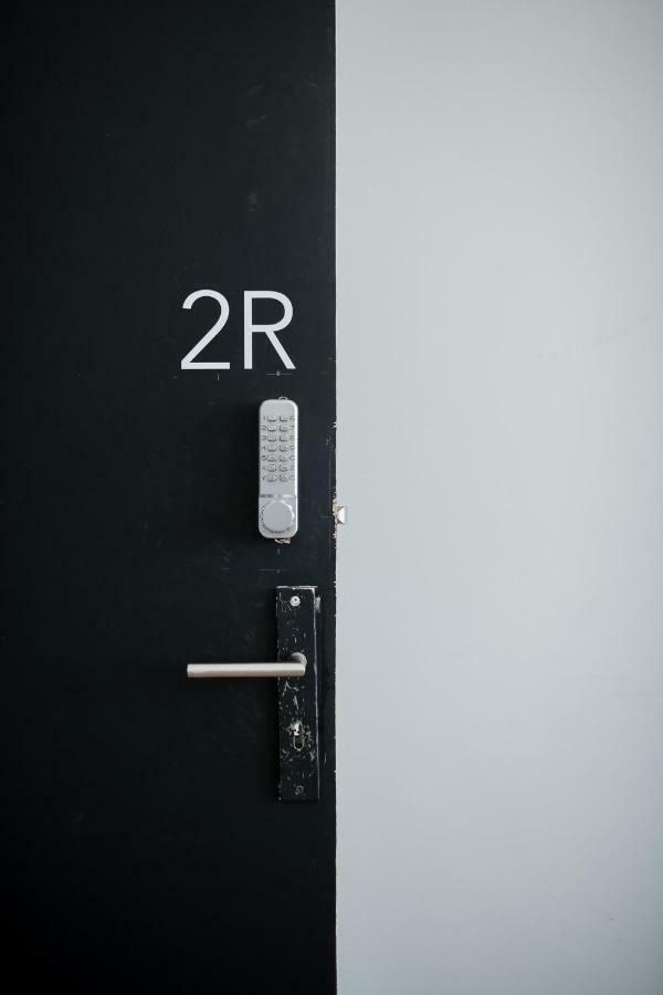 Baixa24 •P2R• Bright Apt In Vibrant Downtown ポルト エクステリア 写真