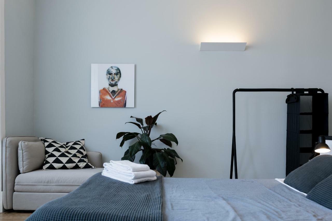 Baixa24 •P2R• Bright Apt In Vibrant Downtown ポルト エクステリア 写真